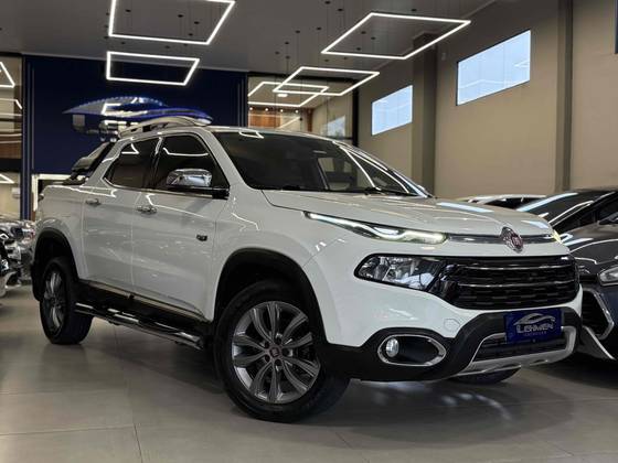 FIAT TORO 2.0 16V TURBO DIESEL RANCH 4WD AT9